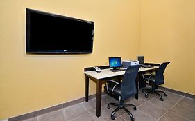 Comfort Inn & Suites Adj To Akwesasne Mohawk Casino
